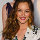 Leighton Books Shampoo Gig; Beverly Johnson Reportedly Threatens Ex